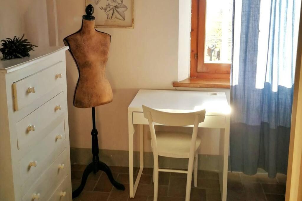Claudia Vacanza Toscana - Appartamento Melograno -10 Min Da Siena โซวิชิลเล ภายนอก รูปภาพ